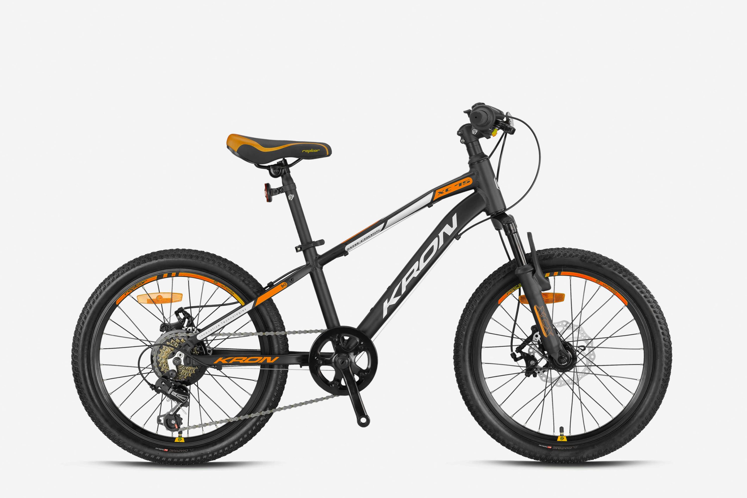 XC75_20_TRNC_MD_XL-scaled