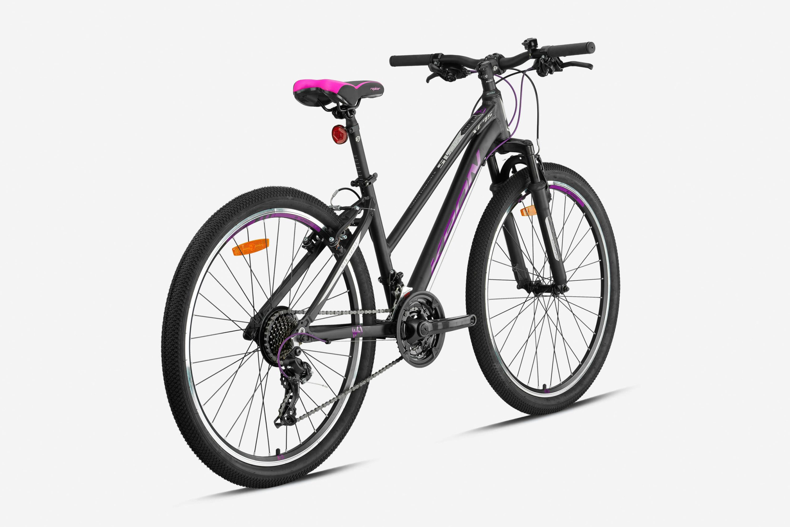 XC_75_LAD_MOR_3-scaled